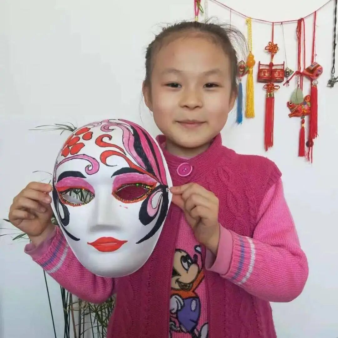 绘制脸谱